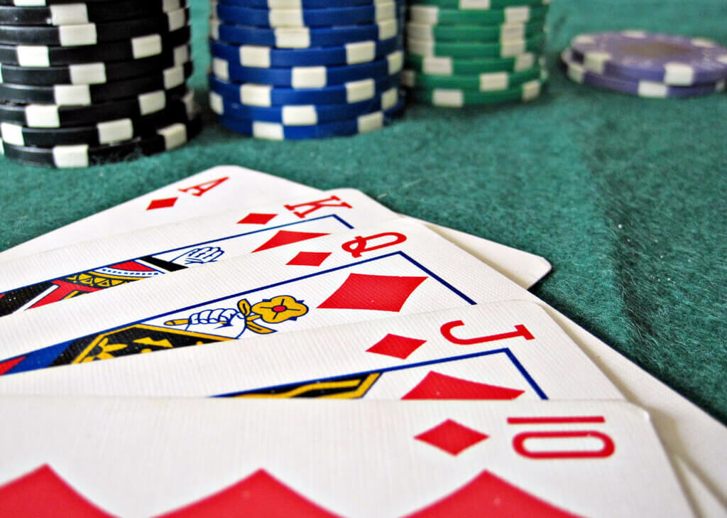 Poker-Blatt und Spiel-Chips